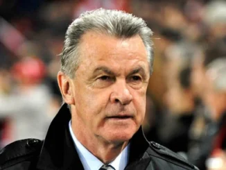 Huấn luyện viên Ottmar Hitzfeld