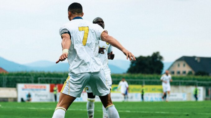 Ronaldo ghi bàn giúp Al Nassr thắng ngược